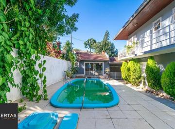 Casa · 335m² · 4 Quartos · 2 Vagas · Casa à venda - em Ipanema
