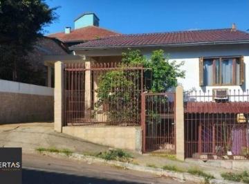 Casa · 206m² · 3 Quartos · 3 Vagas · Casa no bairro Santa Fé com 3 dormitórios e 3 vagas