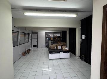 Comercial · 40m² · 1 Quarto · Sala comercial próximo ao Bourbon Assis Brasil