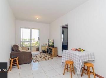 Apartamento · 60m² · 2 Quartos · 1 Vaga · Apartamento na Cavalhada de 2 dormitórios e vaga