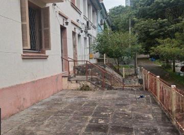 Comercial · 146m² · 4 Quartos · Sobrado no bairro Petrópolis com 4 dormitórios e amplo pátio