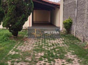 Casa · 360m² · 3 Quartos · Casa à venda - em Angola