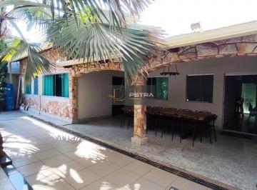 Casa · 250m² · 3 Quartos · Casa à venda - em Fonte Grande