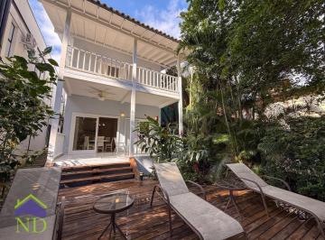 Foto 01 · Casa mobiliada estilo praiano em Condomínio em Ilhabela/SP