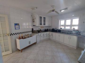 ffd1db477c762e0d86b495ced1c7ffab04e64599 · Sobrado com 3 dormitórios à venda, 240 m² por R$ 800.000,00 - Jardim Paraíso - Botucatu/SP