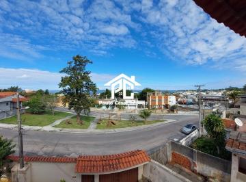 Foto 01 · Imperdível! Casa à venda em Araruama-RJ, Alto da Boa Vista, com vista para lagoa, 3 quartos, 1 suíte