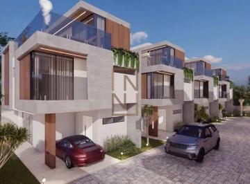 Casa · 165m² · 3 Quartos · 2 Vagas · Lançamento de sobrado com três suítes no Portão, infraestrutura pronta para elevador, quintal privat