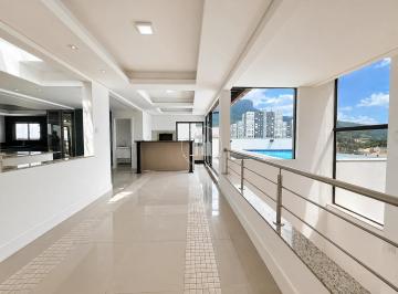 Casa · 310m² · 3 Quartos · 3 Vagas · Casa com 3 suítes, com Piscina - Pedra Branca