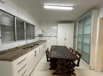 Apartamento · Apartamento 3 Quartos com 1 Suíte - Ponta de Baixo