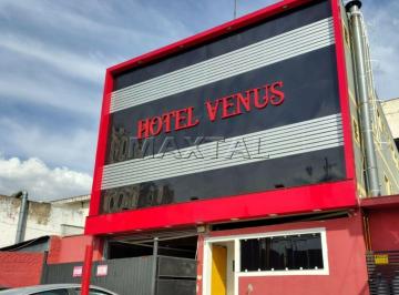 Comercial · 150m² · 40 Vagas · Prédio Comercial Completo  32 Salas com Banheiro e Estacionamento para 40 Carros