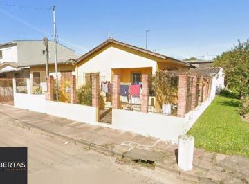 Casa · 80m² · 3 Quartos · 1 Vaga · Casa à venda - em Passo do Feijó
