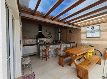 202509301741259769.jpg · Casa para Venda em Carapicuíba, Granja Viana, 3 dormitórios, 1 suíte, 3 banheiros, 2 vagas