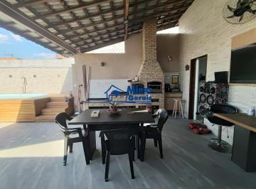 Foto 01 · Casa com 3 Dorms, Suíte, Terraço Gourmet e Piscina - À Venda
