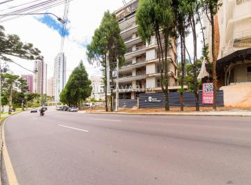 Apartamento · 212m² · 3 Quartos · 3 Vagas · Cobertura com 03 suítes e 03 vagas de garagem à ve