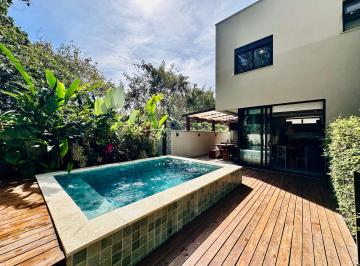 Casa de 3 quartos, São Sebastião · Casa de condomínio fechado 