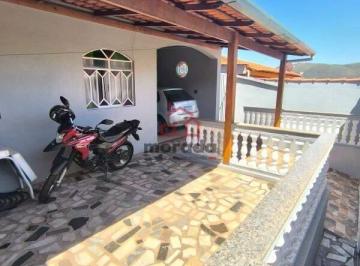 Casa · 200m² · 4 Quartos · 2 Vagas · Casa à venda, Conjunto Habitacional Jadir Marinho - Itaúna/MG