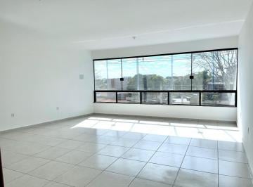 Comercial · 45m² · Sala para locação ideal para escritório, com excelente vista