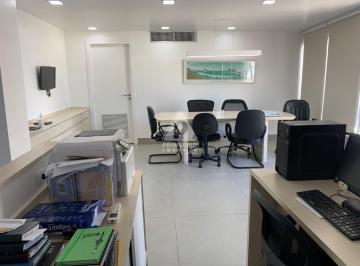 Comercial · 95m² · Sala comercial totalmente reformada