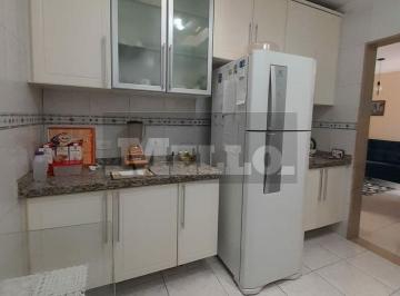 Casa · 82m² · 2 Quartos · CASA TÉRREA LINDA