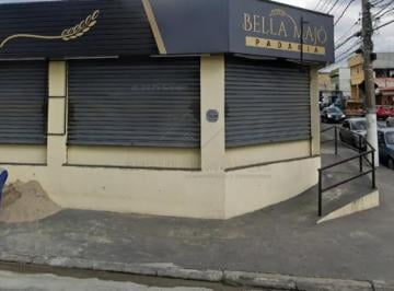 Comercial · 250m² · 2 Vagas · Ponto Comercial para Locação em Esquina Estratégica 250 m²