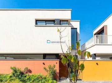 Casa · 531m² · 4 Quartos · 4 Vagas · Casa de alto padrão, à venda, com 4 quartos, 4 suítes, 4 vagas, no Jardim Cordeiro.