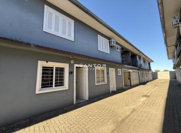 Casa · 100m² · 2 Quartos · 1 Vaga · Sobrado com 2 dormitórios em condomínio fechado no bairro Parque Pinheiro Macha
