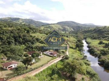 Rural · 80000m² · 3 Quartos · 20 Vagas · Rancho com 8 hectares à venda em Chã grande