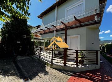 fbe3291bacce2cdc733e80ea9c81c0a1f228563e · Não perca a oportunidade de adquirir sua casa dos sonhos a apenas 60 metros da deslumbrante praia de
