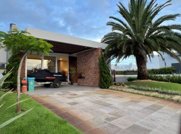 9f172df0f74933f444359c7ce2698f65.jpg · Casa de Condomínio com 3 quartos à venda em Capão Da Canoa, no bairro Zona Nova