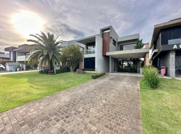 92bbc47a933ccabafe432e9e31f580e6.jpg · Casa de Condomínio com 4 quartos à venda em Capão Da Canoa, no bairro Parque Antártica