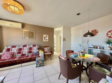eeea46e12642bb1bd2d66238514a4352.jpg · Apartamento com 2 quartos à venda em Capão Da Canoa, no bairro Navegantes