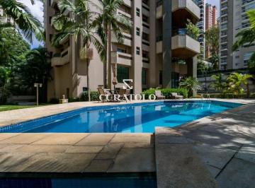 Apartamento · 250m² · 3 Quartos · 3 Vagas · Condomínio Edifício Penthouse - Apartamento alto padrão à venda de 3 suítes no Morumbi, São Paulo.