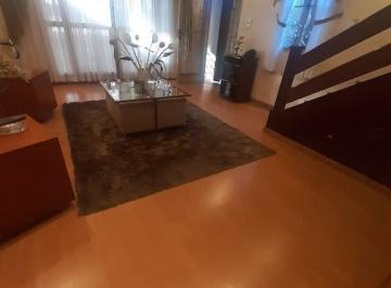 d4a212f152ff2ffe5f647d3a88624db4c1460856 · Sobrado com 3 dormitórios à venda por R$ 600.000,00 - Centro - Taubaté/SP