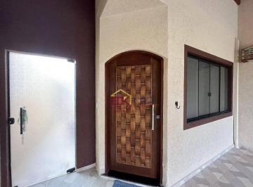 84e6bf52bf51af724f4d855e1f1e58a7ea54e659 · Sobrado com 2 dormitórios à venda, 150 m² por R$ 700.000 - Parque Aeroporto - Taubaté/SP