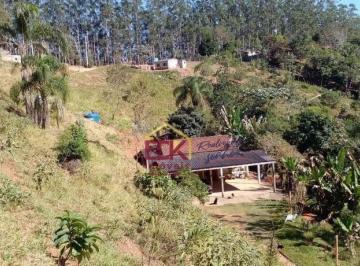 dd4fd0bcb5519bf43000780e411ace646714a5c2 · Chácara com 5 dormitórios à venda, 13000 m² por R$ 742.000 - Taquarí - São José dos Campos/SP
