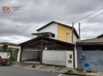 e168222cb38287eb977ff93b00aa915f00b6b378 · Sobrado com 4 dormitórios à venda, 250 m² por R$ 650.000,00 - São Benedito - Pindamonhangaba/SP