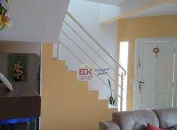 989e799409c5a4b8610a13e91ac01fbcc65aa429 · Sobrado à venda por R$ 700.000,00 - Villa Di Cesar - Mogi das Cruzes/SP