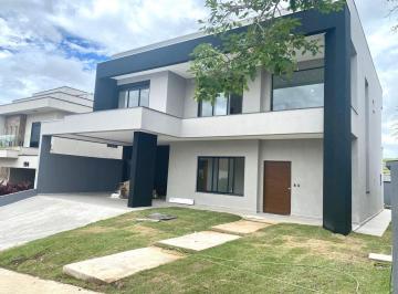 e771812e889c8f34b1f19b002ece679347e961d8 · Casa à Venda em Condomínio de Alto Padrão com 3 suítes!!