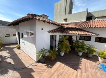 Apartamento · 259m² · 4 Quartos · 1 Vaga · Cobertura com 4 quartos à venda em Enseada - SP