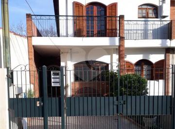 Casa · 247m² · 3 Quartos · 5 Vagas · Sobrado com 3 quartos à venda em Vila nivi - SP