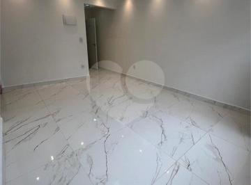 Apartamento · 80m² · 3 Quartos · 1 Vaga · Apartamento com 3 quartos à venda em Guilhermina - SP