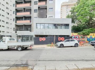 Comercial · 320m² · 10 Quartos · 2 Vagas · Loja na Rua Frei Caneca, N. 703 - Loja • 320 m²