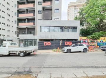 Comercial · 320m² · 10 Quartos · 2 Vagas · Loja na Rua Frei Caneca, N. 703 - Loja • 320 m²