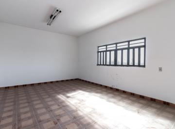 Comercial · 129m² · 3 Quartos · 3 Vagas · Sobreloja na Avenida Pires do Rio, N. 1264 • 129 m²