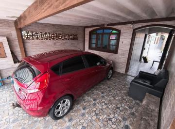 20251001101142761.jpeg · Casa no Bairro Maracanã, á 500 metros da praia, vem conferir!