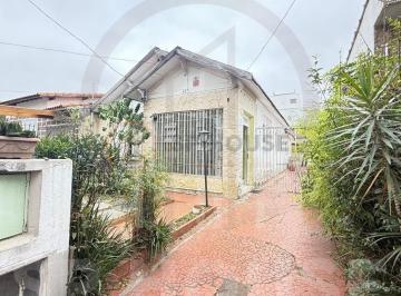 Foto 01 · Casa à venda em SP, Jardim da Saúde - 2 quartos, 2 banheiros, 3 vagas, 150 m²!