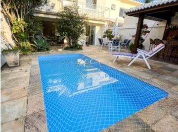 Foto 01 · Imóvel Exclusivo à Venda: Casa Triplex de Luxo 5 Quartos na Barra da Tijuca, Rio de Janeiro - RJ