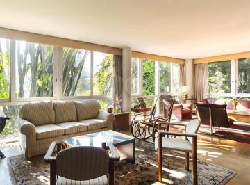 Casa de 4 quartos, São Paulo · Casa 500m² comôdos amplos 4 quartos jardim com churrasqueira 3 vagas Pacaembú