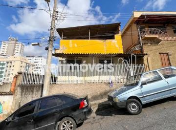Casa · 300m² · 4 Quartos · Casa com 2 moradias, aceita financiamento, no Sagrada Família próximo a Estação