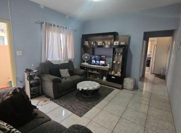 e2fadcb7-aa05-4aad-8757-94afbb3f7535 · Casa de vila para venda em Vila Elze com 2 quartos, 130m²